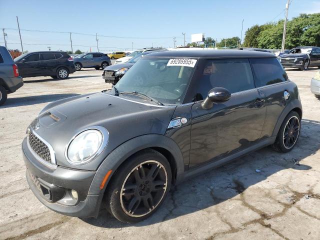 2013 MINI COOPER S, 