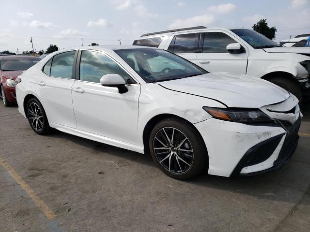 4T1G11AKXPU770416 - 2023 TOYOTA CAMRY SE NIGHT SHADE WHITE photo 4