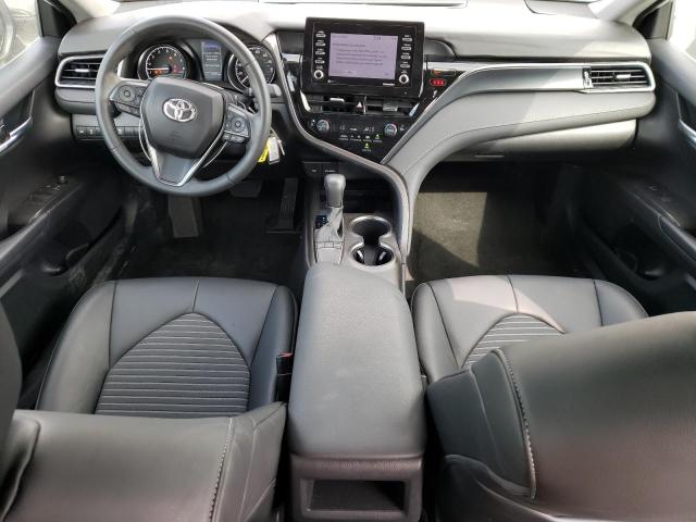 4T1G11AKXPU770416 - 2023 TOYOTA CAMRY SE NIGHT SHADE WHITE photo 8