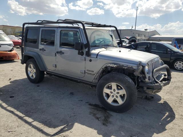 1C4BJWDGXFL505132 - 2015 JEEP WRANGLER U SPORT GRAY photo 4
