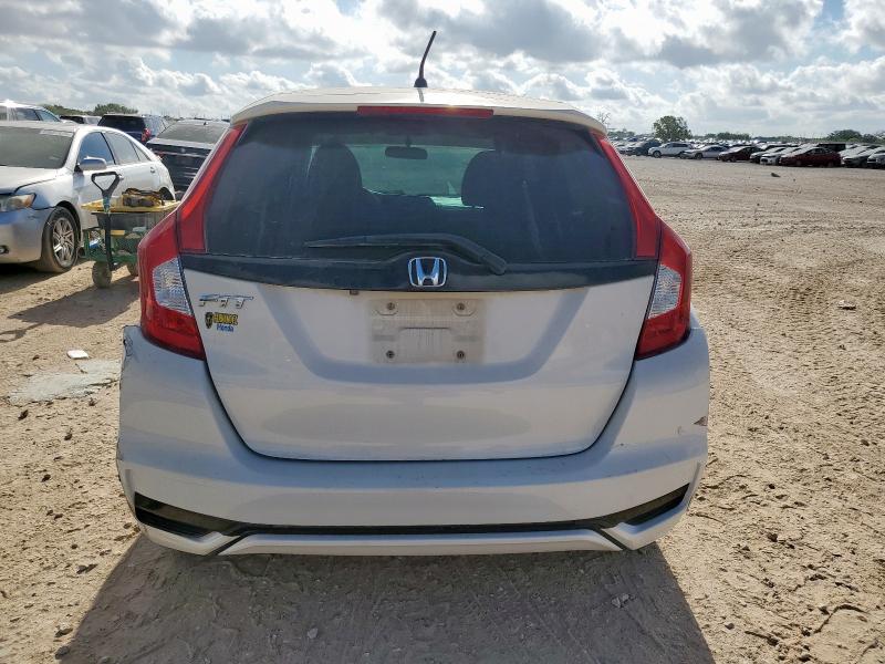 3HGGK5H42KM703114 - 2019 HONDA FIT LX أبيض صورة 6