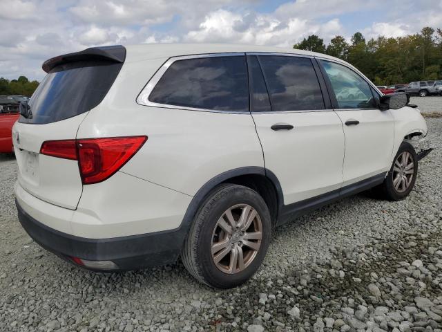 5FNYF5H11HB011503 - 2017 HONDA PILOT LX WHITE photo 3