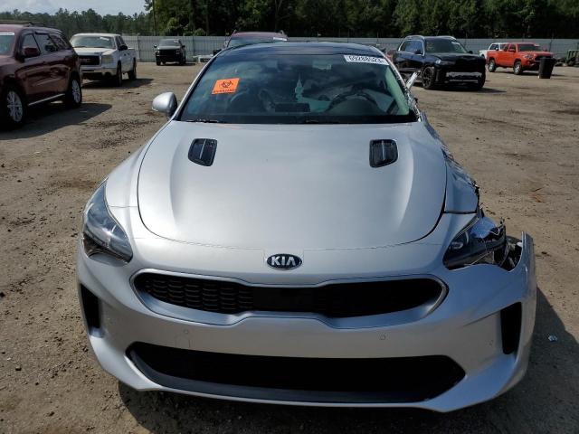 KNAE25LA2J6024751 - 2018 KIA STINGER PREMIUM SILVER photo 5