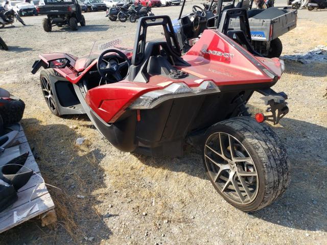 57XAAPFA9J8127852 - 2018 POLARIS SLINGSHOT SL RED photo 3