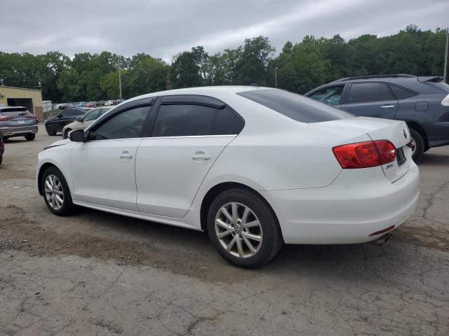 3VWD17AJ4EM421185 - 2014 VOLKSWAGEN JETTA SE WHITE photo 2