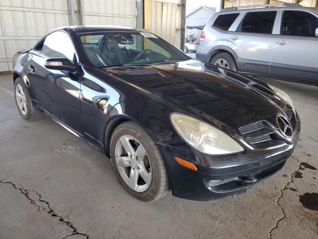 WDBWK54F96F106984 - 2006 MERCEDES-BENZ SLK 280 BLACK photo 4