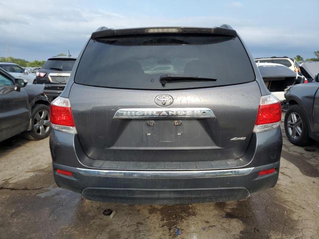 5TDBK3EH5BS051674 - 2011 TOYOTA HIGHLANDER BASE GRAY photo 6