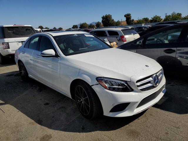 55SWF8DBXKU304362 - 2019 MERCEDES-BENZ C 300 WHITE photo 4