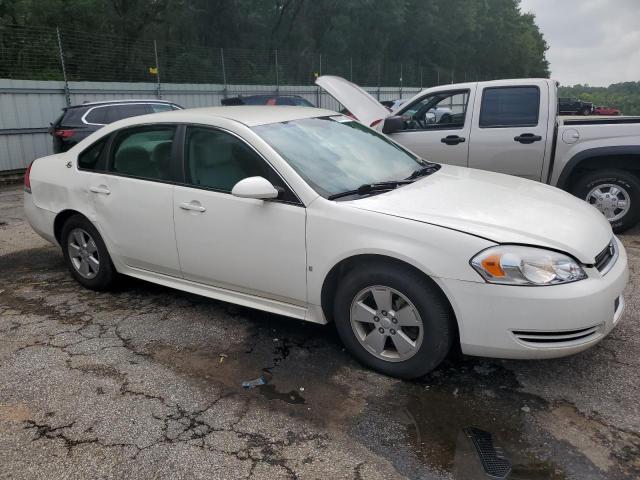 2G1WT57K791109765 - 2009 CHEVROLET IMPALA 1LT WHITE photo 4