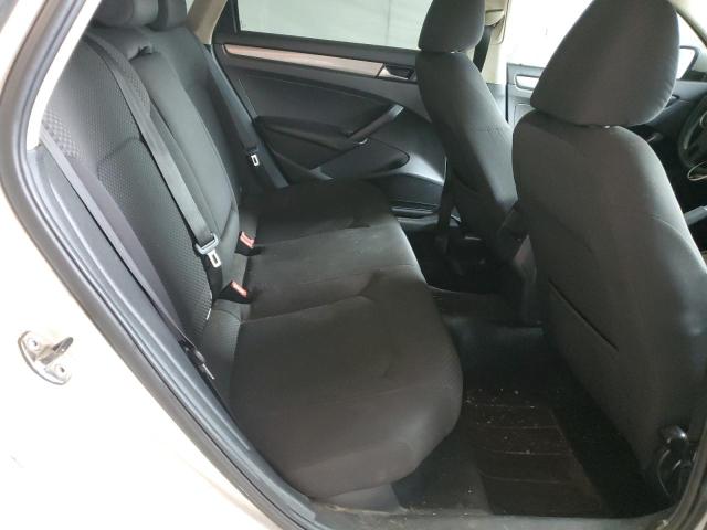 1VWAH7A39DC008954 - 2013 VOLKSWAGEN PASSAT S 白色 照片 10