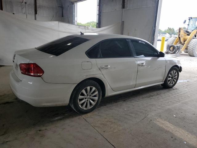 1VWAH7A39DC008954 - 2013 VOLKSWAGEN PASSAT S 白色 照片 3