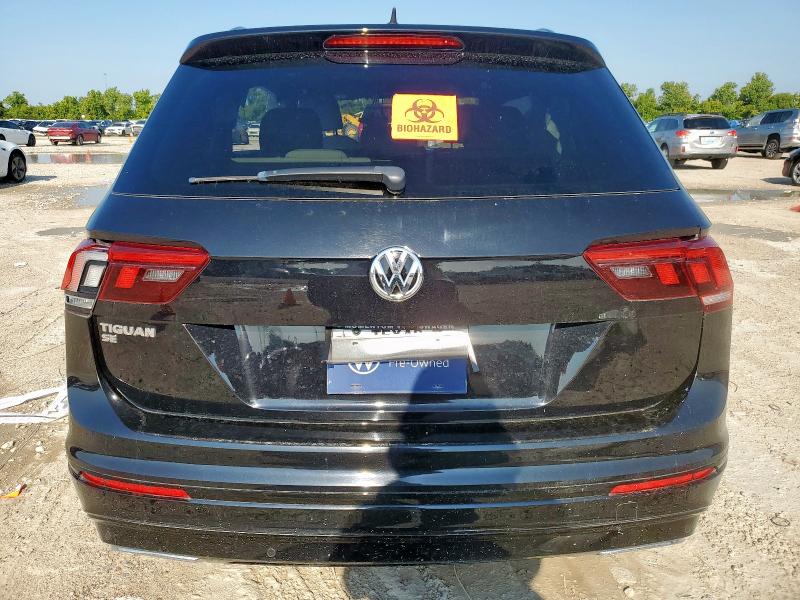 3VV3B7AX0LM167120 - 2020 VOLKSWAGEN TIGUAN SE BLACK photo 6