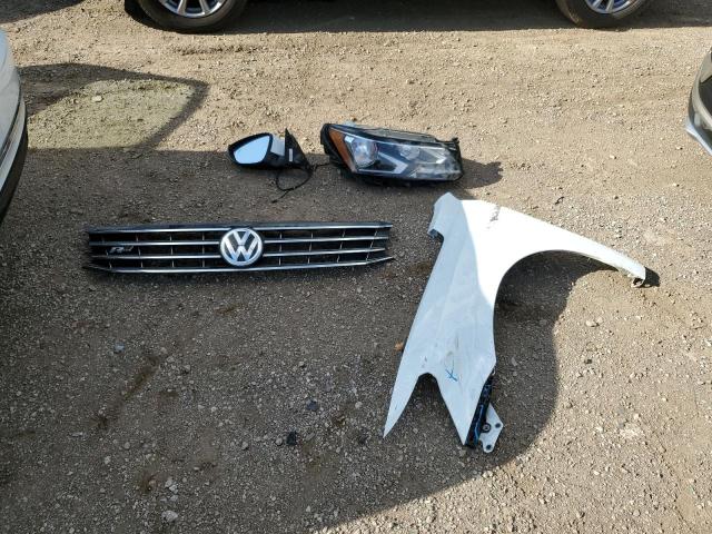 1VWAA7A39JC043302 - 2018 VOLKSWAGEN PASSAT S Белый фото 12