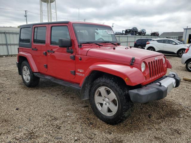 1C4BJWEG8CL184248 - 2012 JEEP WRANGLER U SAHARA Қызыл фото 4