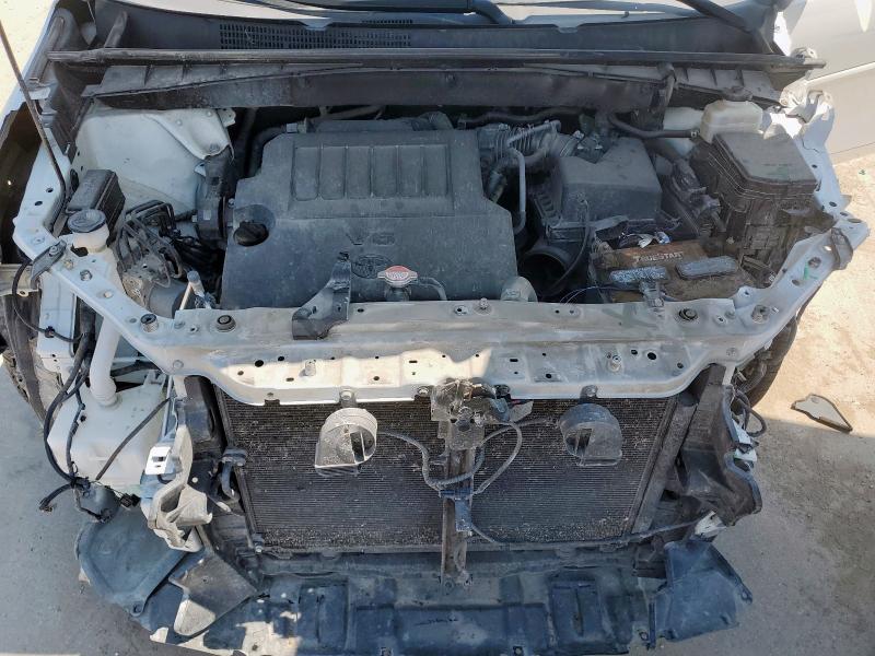 5TDKKRFHXGS176632 - 2016 TOYOTA HIGHLANDER XLE WHITE photo 12