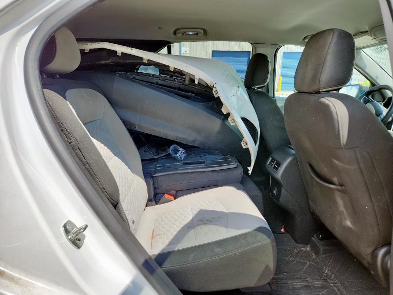 3GNAXHEV2KL122715 - 2019 CHEVROLET EQUINOX LS WHITE photo 11