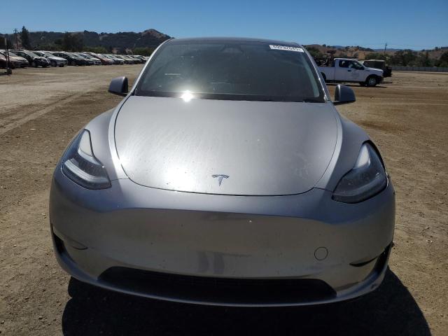 7SAYGDEF5RF128156 - 2024 TESLA MODEL Y ვერცხლისფერი ფოტო 5