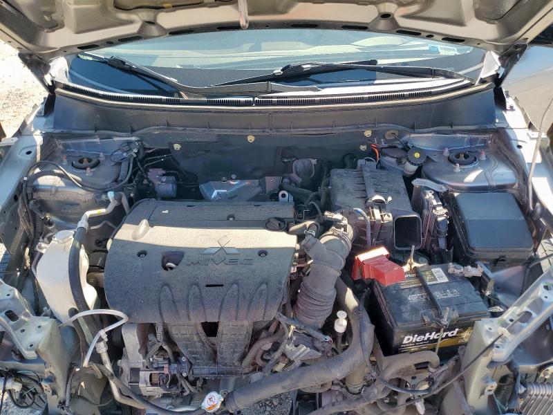 JA4AP3AU7JZ024001 - 2018 MITSUBISHI OUTLANDER ES GRAY photo 12