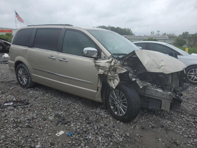 2C4RC1CGXDR512597 - 2013 CHRYSLER TOWN & COU TOURING L TAN photo 4