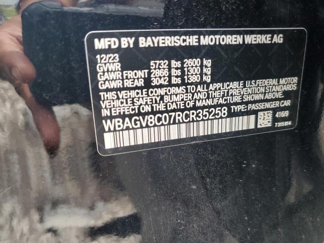 WBAGV8C07RCR35258 - 2024 BMW M850XI BLUE photo 13