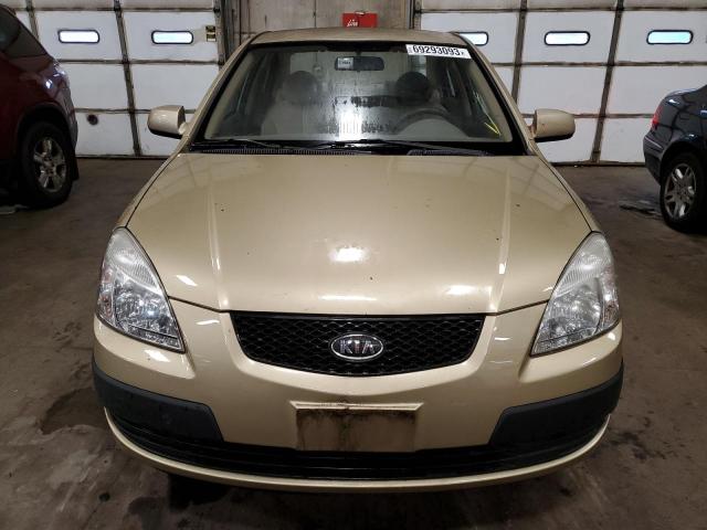 KNADE223796486769 - 2009 KIA RIO BASE TAN photo 5