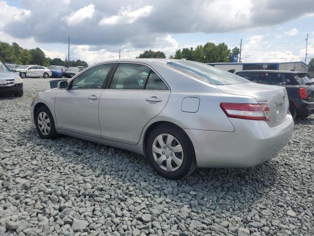 4T4BF3EK1BR094356 - 2011 TOYOTA CAMRY BASE SILVER photo 2