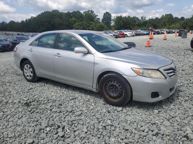 4T4BF3EK1BR094356 - 2011 TOYOTA CAMRY BASE SILVER photo 4