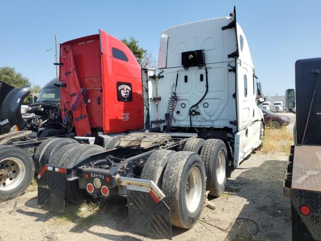 3AKJHHDR1KSKU2363 - 2019 FREIGHTLINER CASCADIA 1 WHITE photo 4