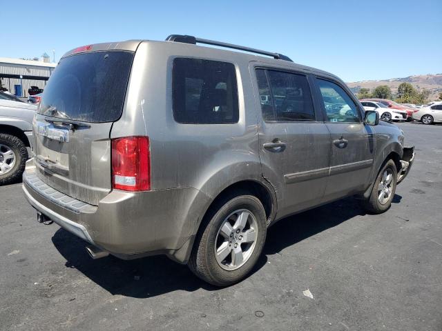 5FNYF38509B027877 - 2009 HONDA PILOT EXL TAN photo 3