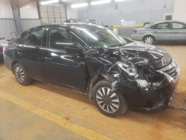 3N1CN7AP4KL872483 - 2019 NISSAN VERSA S BLACK photo 4