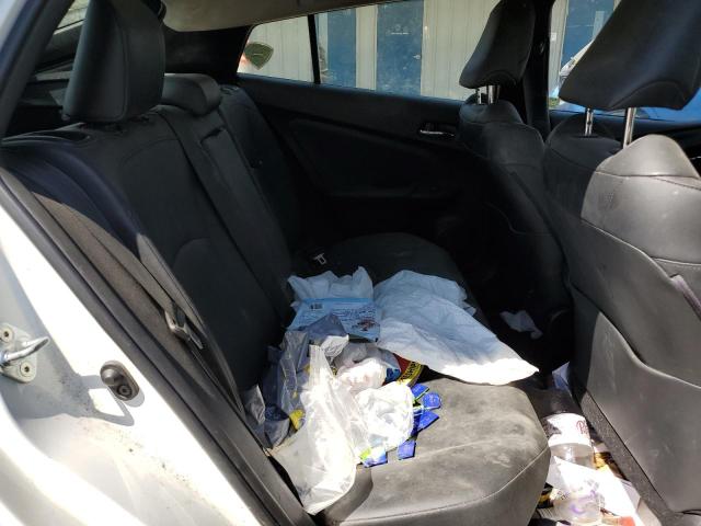 JTDKARFUXH3052766 - 2017 TOYOTA PRIUS WHITE photo 10