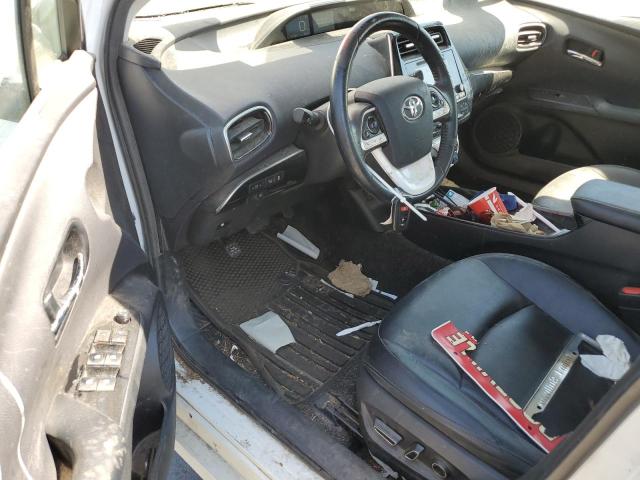 JTDKARFUXH3052766 - 2017 TOYOTA PRIUS WHITE photo 8