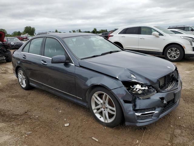 WDDGF8AB0DG076235 - 2013 MERCEDES-BENZ C 300 4MATIC GRAY photo 4