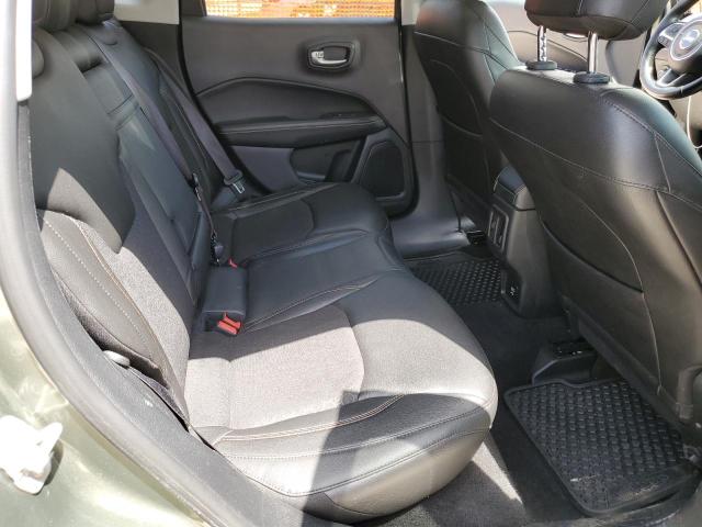 3C4NJDBB3JT281479 - 2018 JEEP COMPASS LATITUDE Зелений фото 11