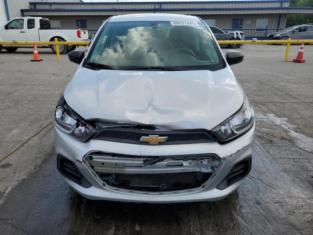 KL8CB6SA8JC475839 - 2018 CHEVROLET SPARK LS Gümüş foto 5