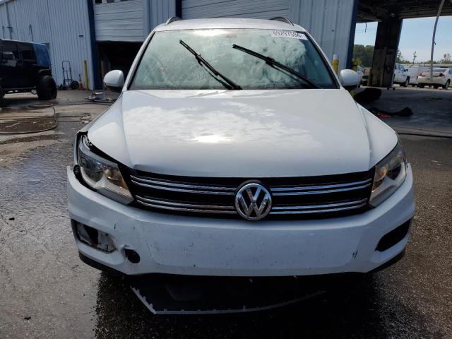 WVGAV7AX8GW006139 - 2016 VOLKSWAGEN TIGUAN S WHITE photo 5