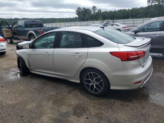 1FADP3F23FL216039 - 2015 FORD FOCUS SE SILVER photo 2