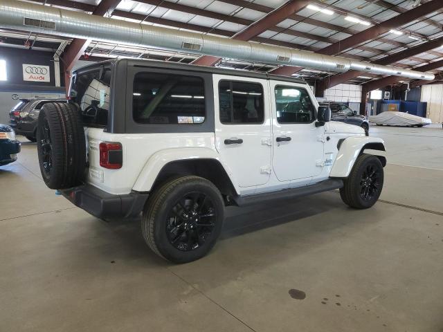 1C4JJXP63NW280702 - 2022 JEEP WRANGLER U SAHARA 4XE WHITE photo 3