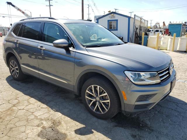 3VV3B7AX5LM002972 - 2020 VOLKSWAGEN TIGUAN SE GRAY photo 4