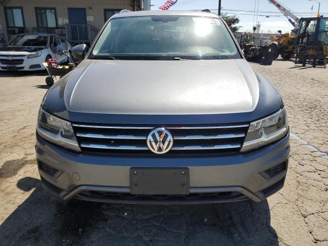 3VV3B7AX5LM002972 - 2020 VOLKSWAGEN TIGUAN SE GRAY photo 5