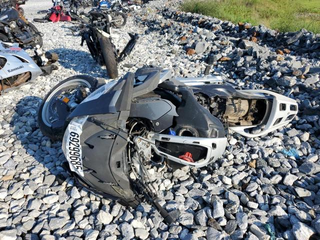 WB1044001BZW18970 - 2011 BMW R1200 RT TWO TONE photo 3