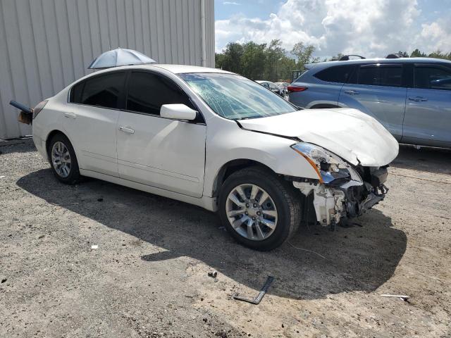 1N4AL2AP4CC102249 - 2012 NISSAN ALTIMA BASE WHITE photo 4
