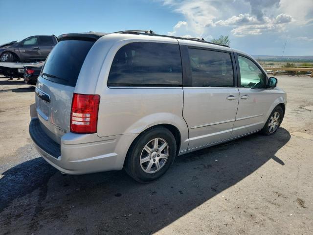 2A4RR5DX4AR207090 - 2010 CHRYSLER TOWN & COU TOURING Silber Foto 3