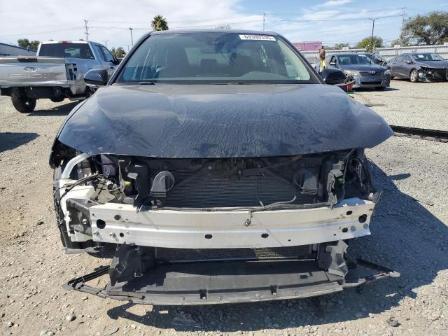 4T1T11AK5NU661258 - 2022 TOYOTA CAMRY SE BLACK photo 5