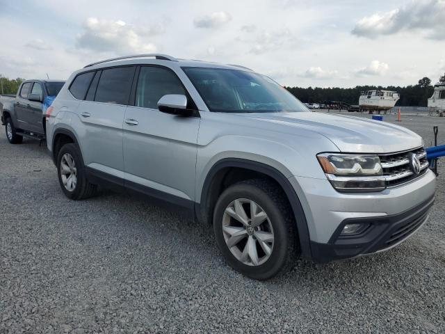 1V2KR2CA6JC577127 - 2018 VOLKSWAGEN ATLAS SE 银色 照片 4