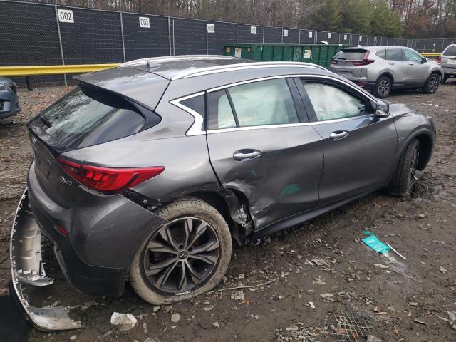 SJKCH5CR3HA017567 - 2017 INFINITI QX30 BASE GRAY photo 3