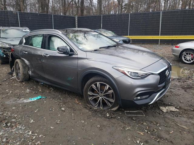 SJKCH5CR3HA017567 - 2017 INFINITI QX30 BASE GRAY photo 4