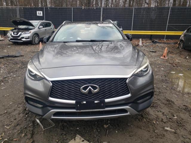 SJKCH5CR3HA017567 - 2017 INFINITI QX30 BASE GRAY photo 5