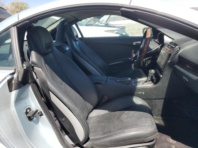 WDBWK54F17F140631 - 2007 MERCEDES-BENZ SLK 280 SILVER photo 10