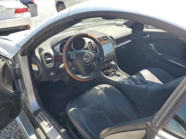 WDBWK54F17F140631 - 2007 MERCEDES-BENZ SLK 280 SILVER photo 8